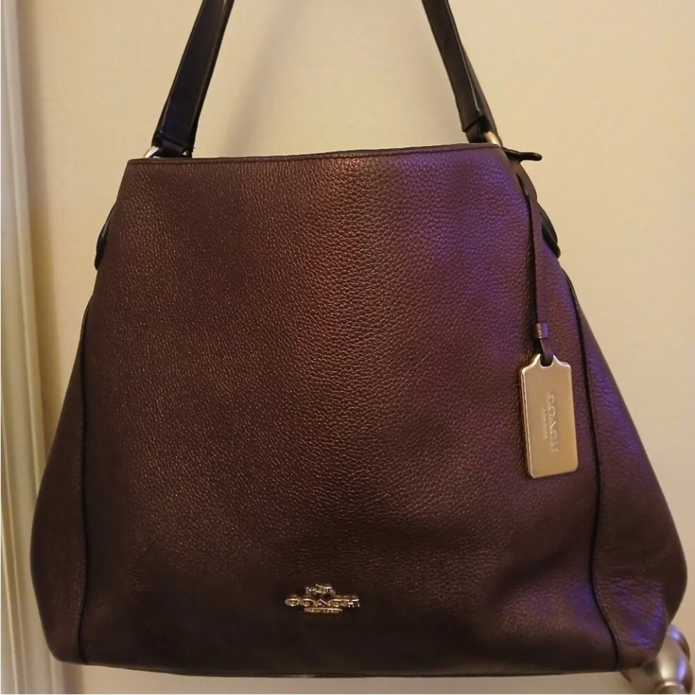 Coach Edie Dark Brown Leather Shoulder Bag with turn lock closure - Picture 5 of 7